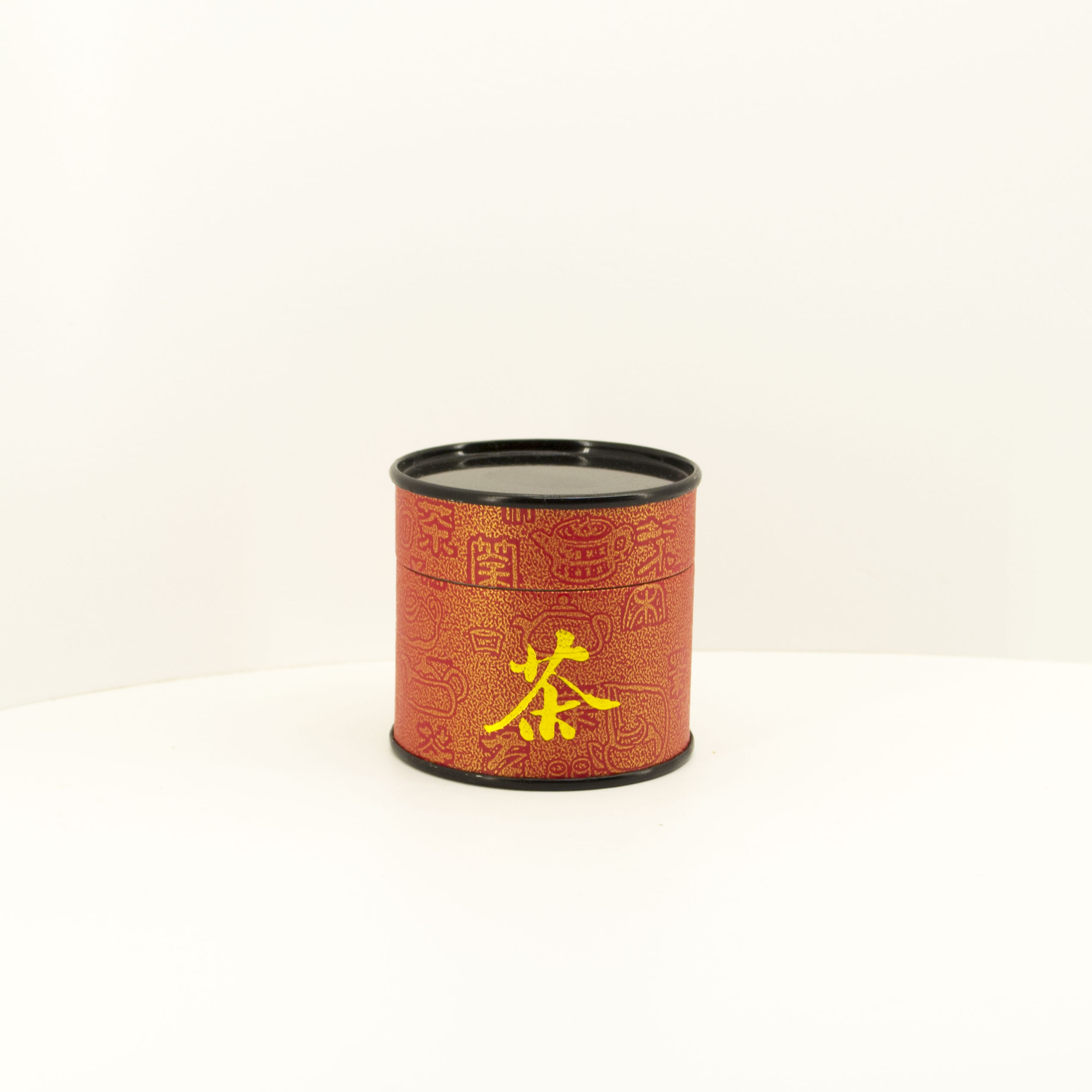 Банка Картон 65*65 100 мл. Красная