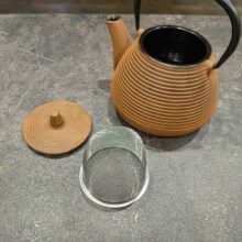 Чайник Увэй 1000 мл коричневый Чугун