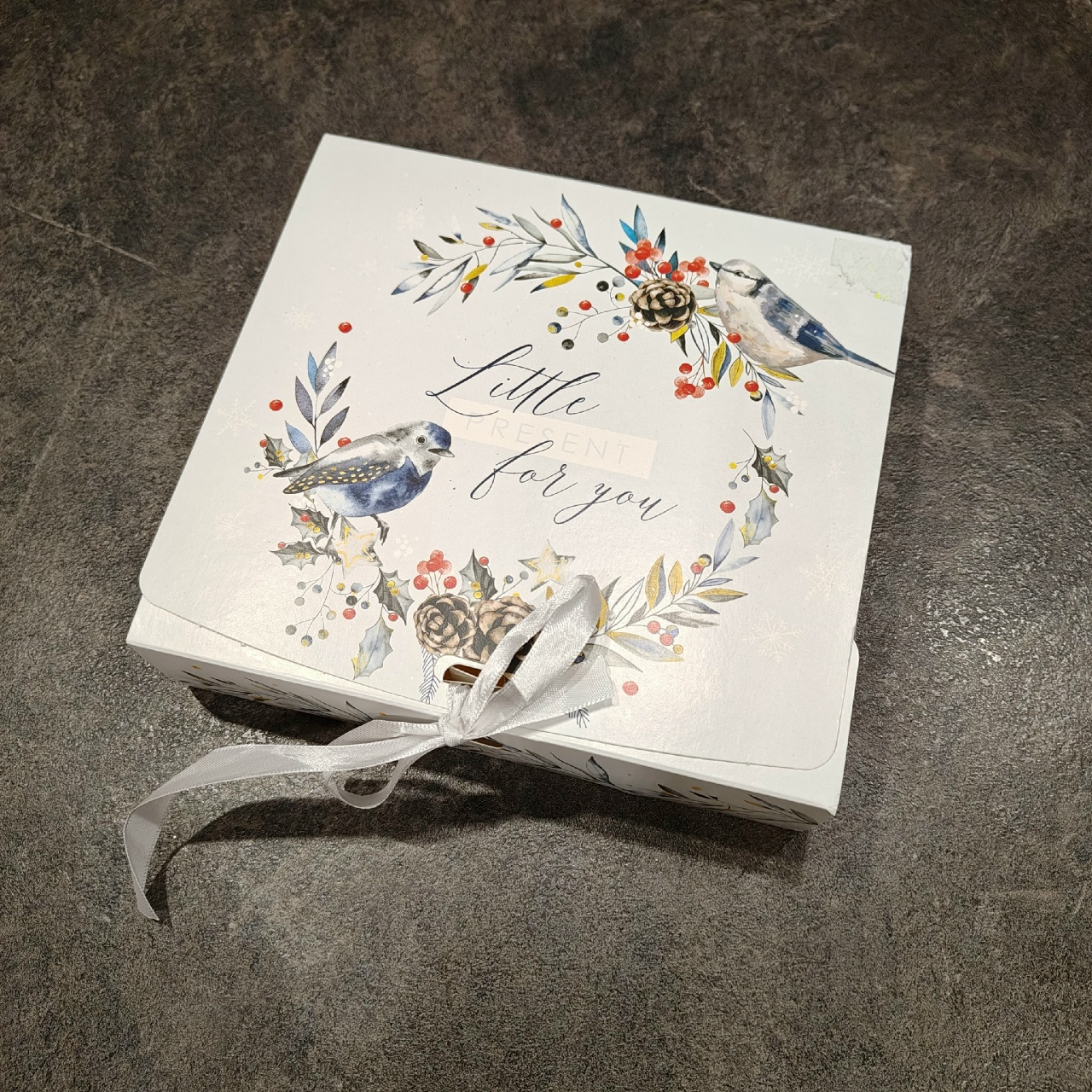 Коробка подарочная Птица 20*18*5 см