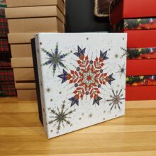 Чайный набор 6 сортов чая, бельгийский шоколад в коробке Снежинка